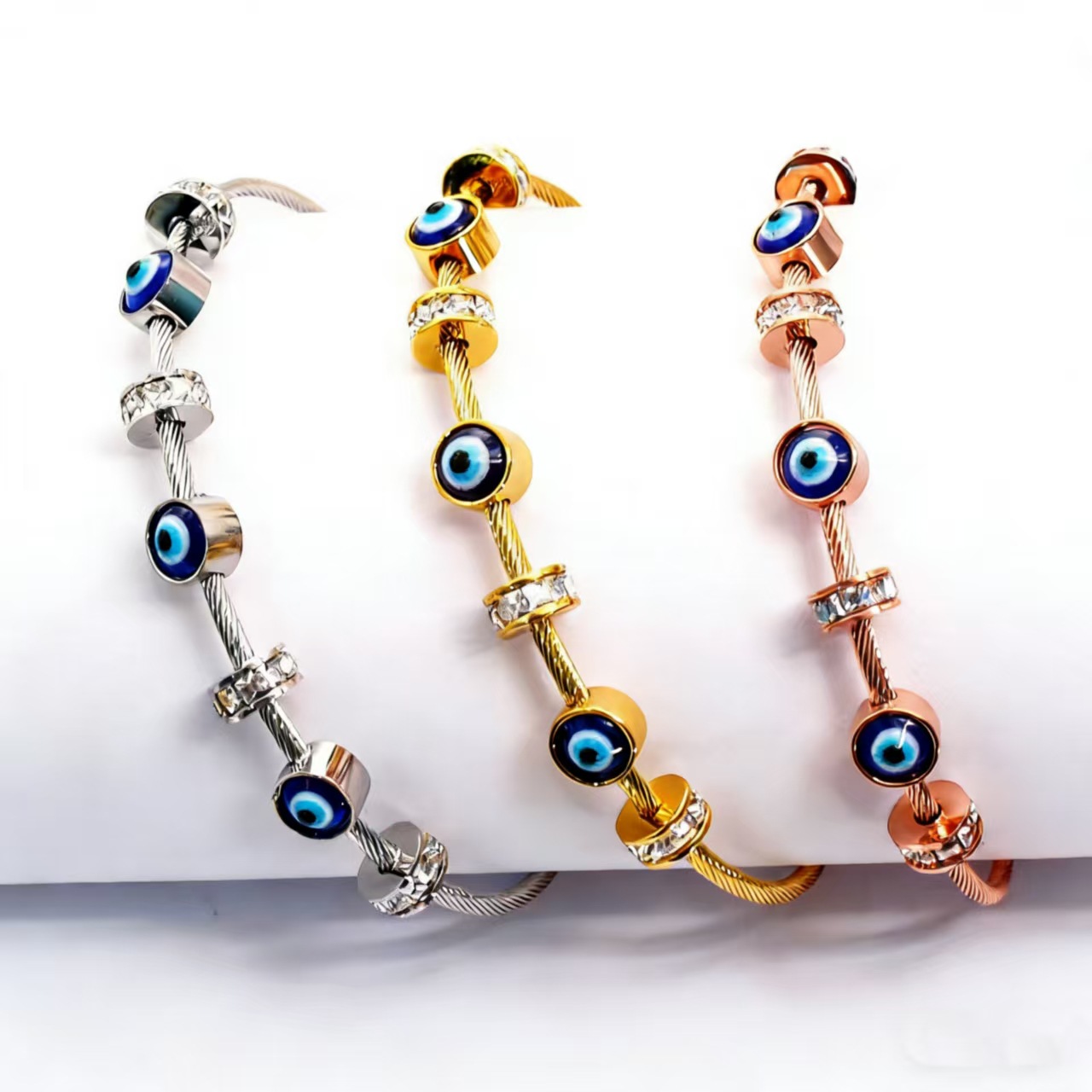 跨境欧美个性翡翠时尚钛钢恶魔之眼手镯轻奢镶钻ins风小众手环