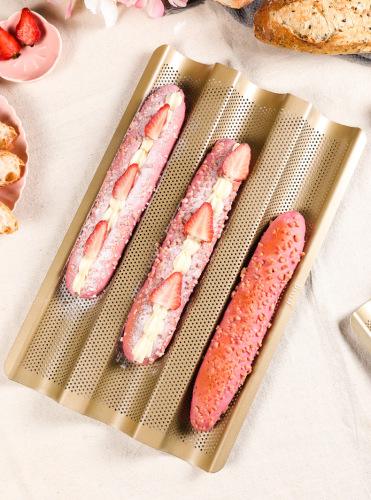 Super sale 3-piece French baguette mold, non-stick bread baking pan, wavy toast grinder, large 3-slot baguette mold