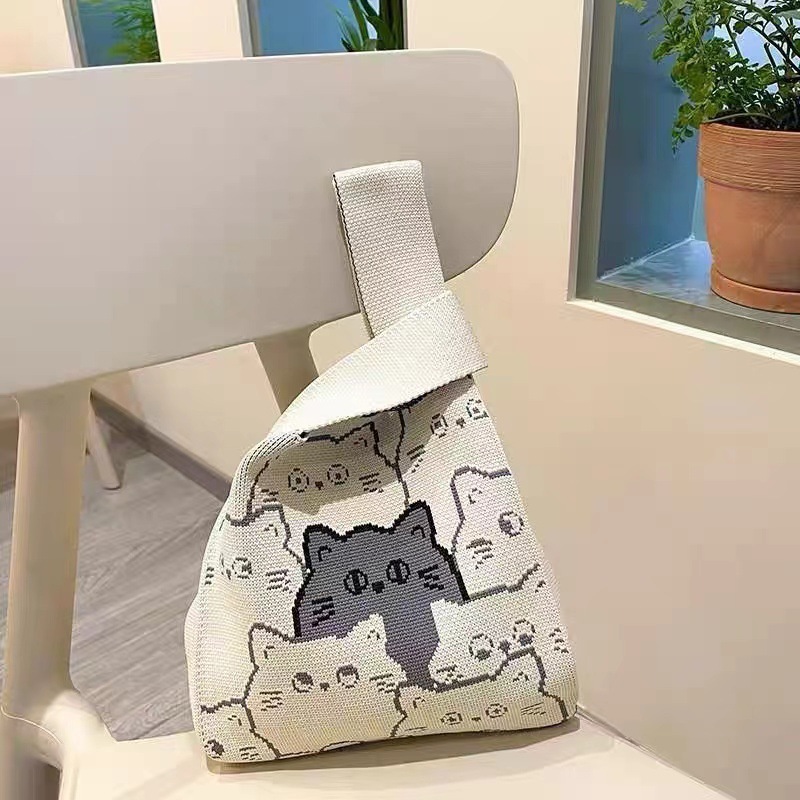 베이지색 고양이