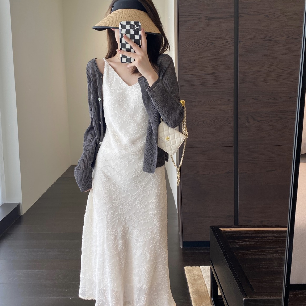 [Platinum Vine] Girly and Elegant Mesh Draped Slim Suspender Skirt Mid-Length Skirt Women's Dress Spring and Summer New Style