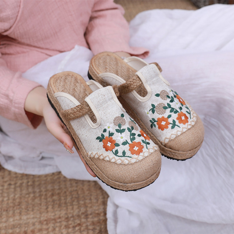 Linen Breathable Yellow Cuju Embroidered Old Beijing Cloth Shoes Women's All-match Fisherman Big Head Single Women's Slippers for Students