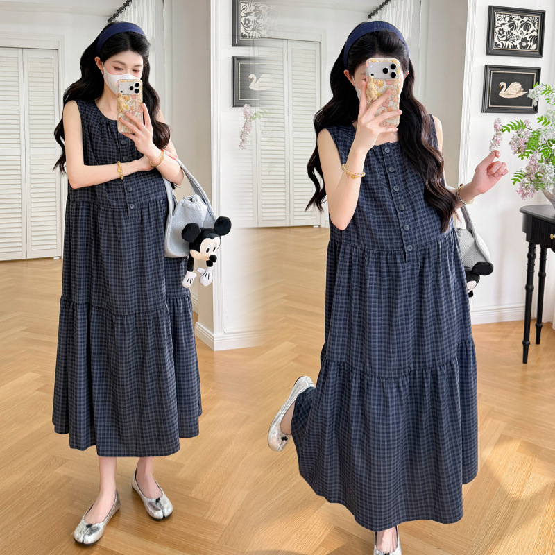 Maternity Wear, Summer Wear, Trendy Mom Fashion, French Retro Style, Plaid Sleeveless Dress, Summer Slimming, Versatile and Age-Reducing