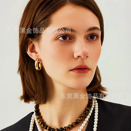 耳环;手链;手镯