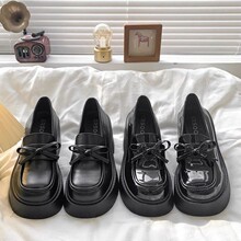 Ӣ����ɫ���ߺ��СƤЬŮ������ʽ��Ь2026�¿����ָ��߸�Ь