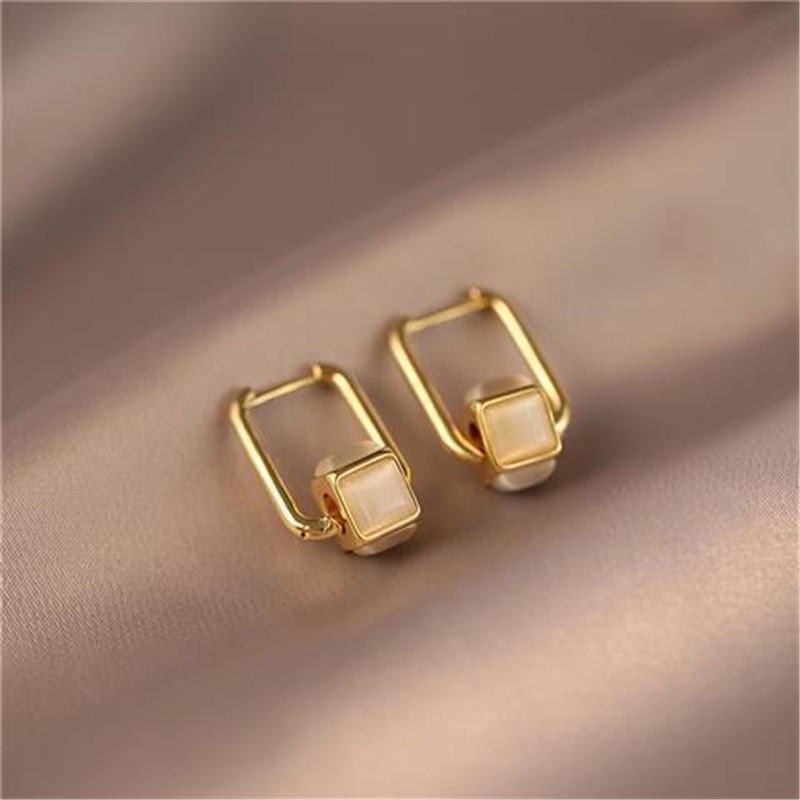 1 Pair Simple Style Geometric Plating Inlay Alloy Opal Earrings display picture 8