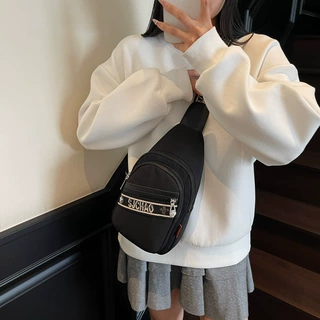 尼龙布女士胸包简约轻便斜挎包拼接撞色出行休闲百搭通勤撞色设计