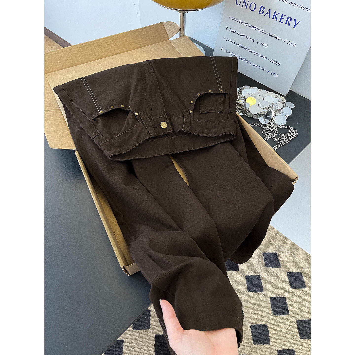 Women's High-Waisted Slimming Wide Leg Trousers Brown Rhinestone Patchwork Casual Denim Jeans Pocket Detail Retro American Style Spring Fashion_ecoleips.com