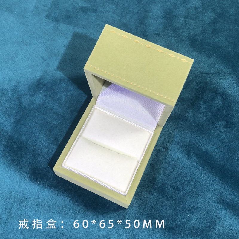 高级感レース箔押し直角バンプ装飾品ボックス草グリーン紙パイルプリントジュエリーボックスピアスボックスリングボックス|undefined