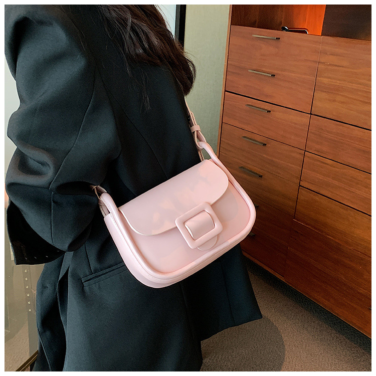 Tämän vuoden suosittu naisten laukku, uusi 2023 huippuluokan yksivärinen tekstuurinen niche-olkalaukku, all-match-lähettilaukku, pieni neliönmuotoinen laukku_voghion.com
