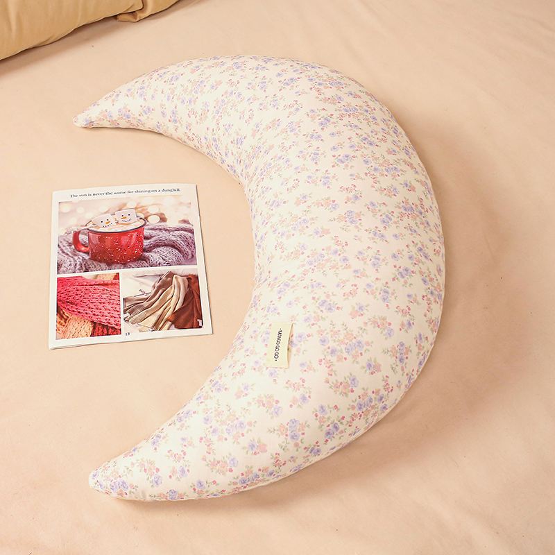 Almohada en Forma de Luna para Piernas de Peluche image 6