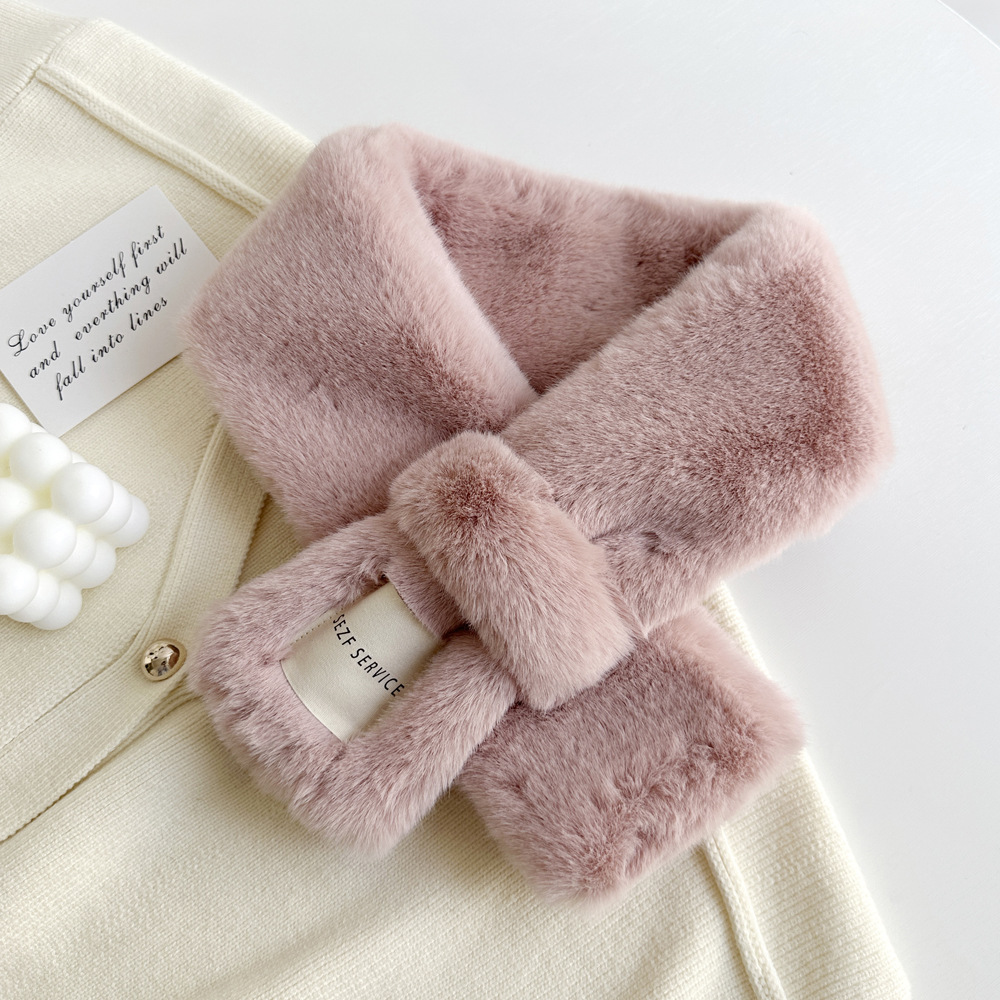 Sciarpa donna in peluche incrociata morbida e calda invernale_voghion.com