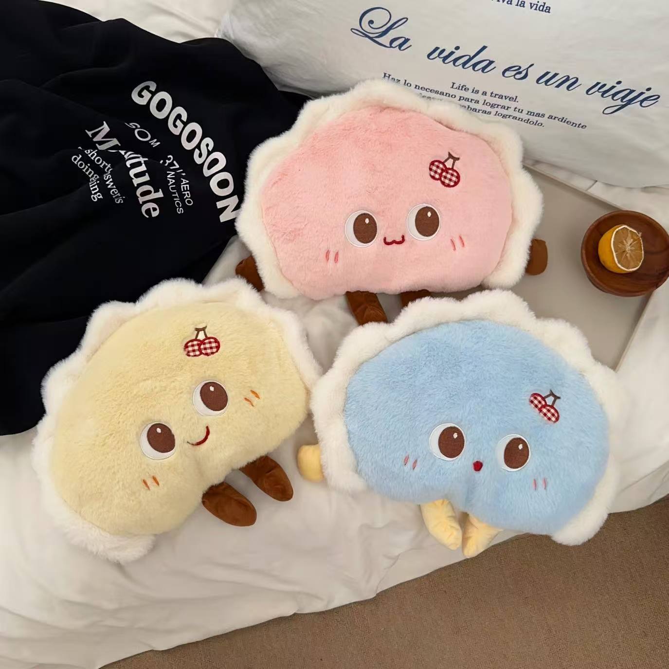 Cute Cartoon Dumpling-shaped Bottle, No Need Fill With Water, Rechargeable, Explosion-proof Electric Hot Water Bottle For Girls To_maomaolike.com