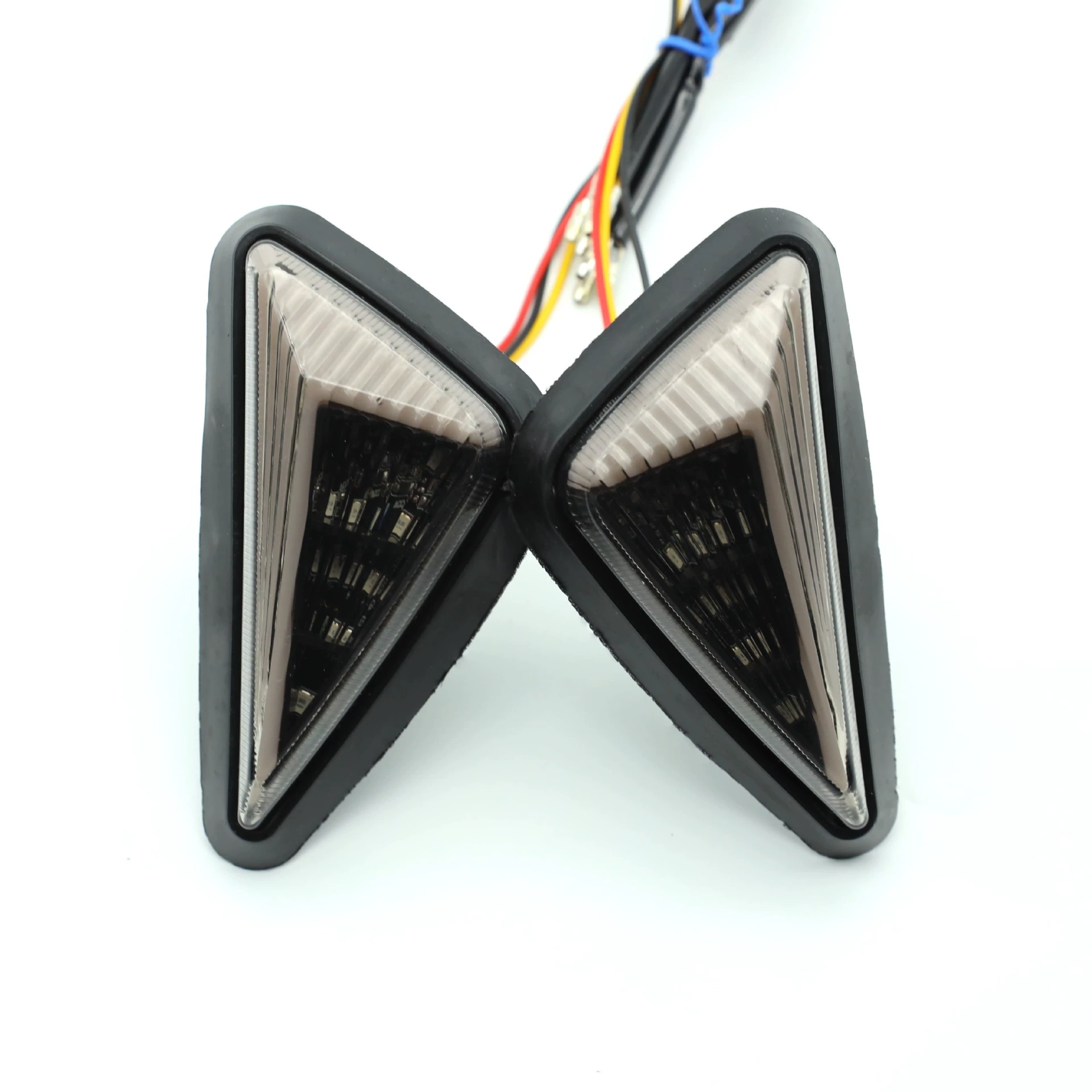 Электромобиль 12 В мотоцикл треугольник проточной воды рулевой модификации фитинги LED применяется к Leibang 013 поворотный свет