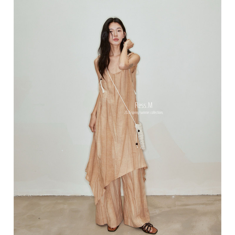 Ress.M Mid-Length Asymmetrical Dress for Women 2026 Spring and Summer New Style Sleeveless Suspender Skirt 05017