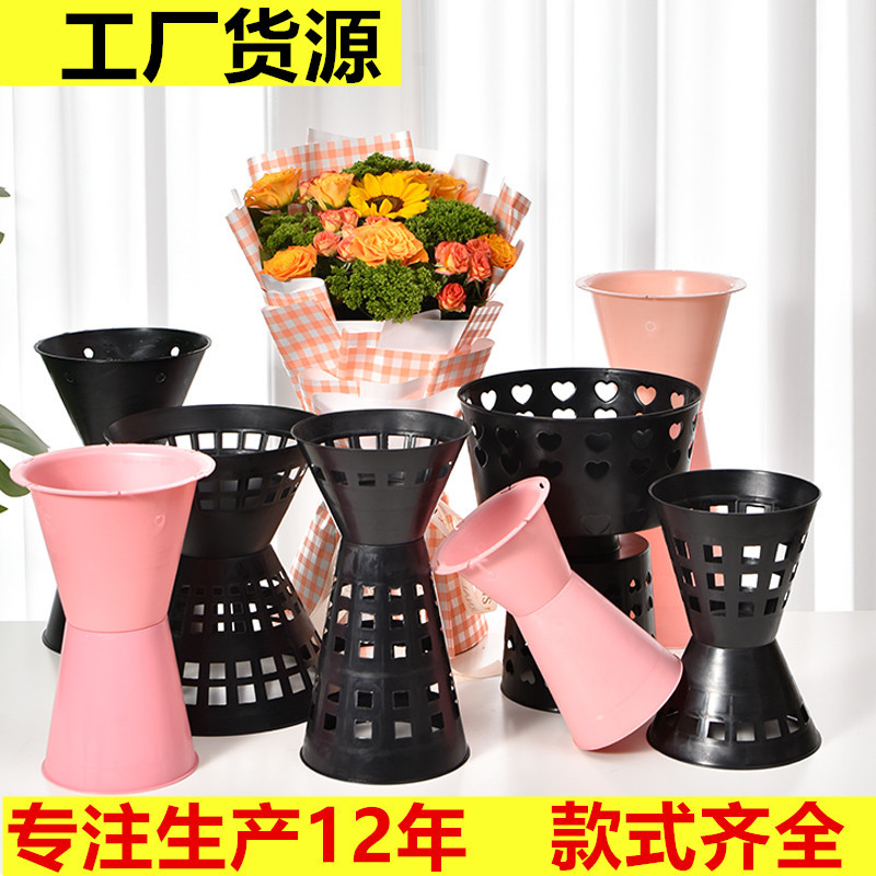 方墩墩插花神器剑桶鲜花花束内胆底座小香风箭筒包花神器批发