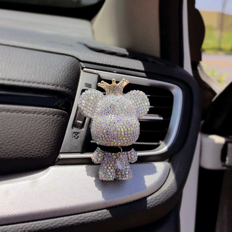 Dibujos animados gran cabeza oso coche aire acondicionado salida de aire decoración coche perfume clip interior accesorios incienso clip aromaterapia hembra diamante