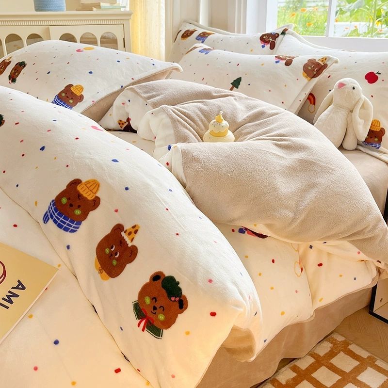 Leche de lana de cuatro piezas ropa de cama infantil de invierno de lana gruesa brida sábanas de lana de coral cubierta de colcha de tres piezas