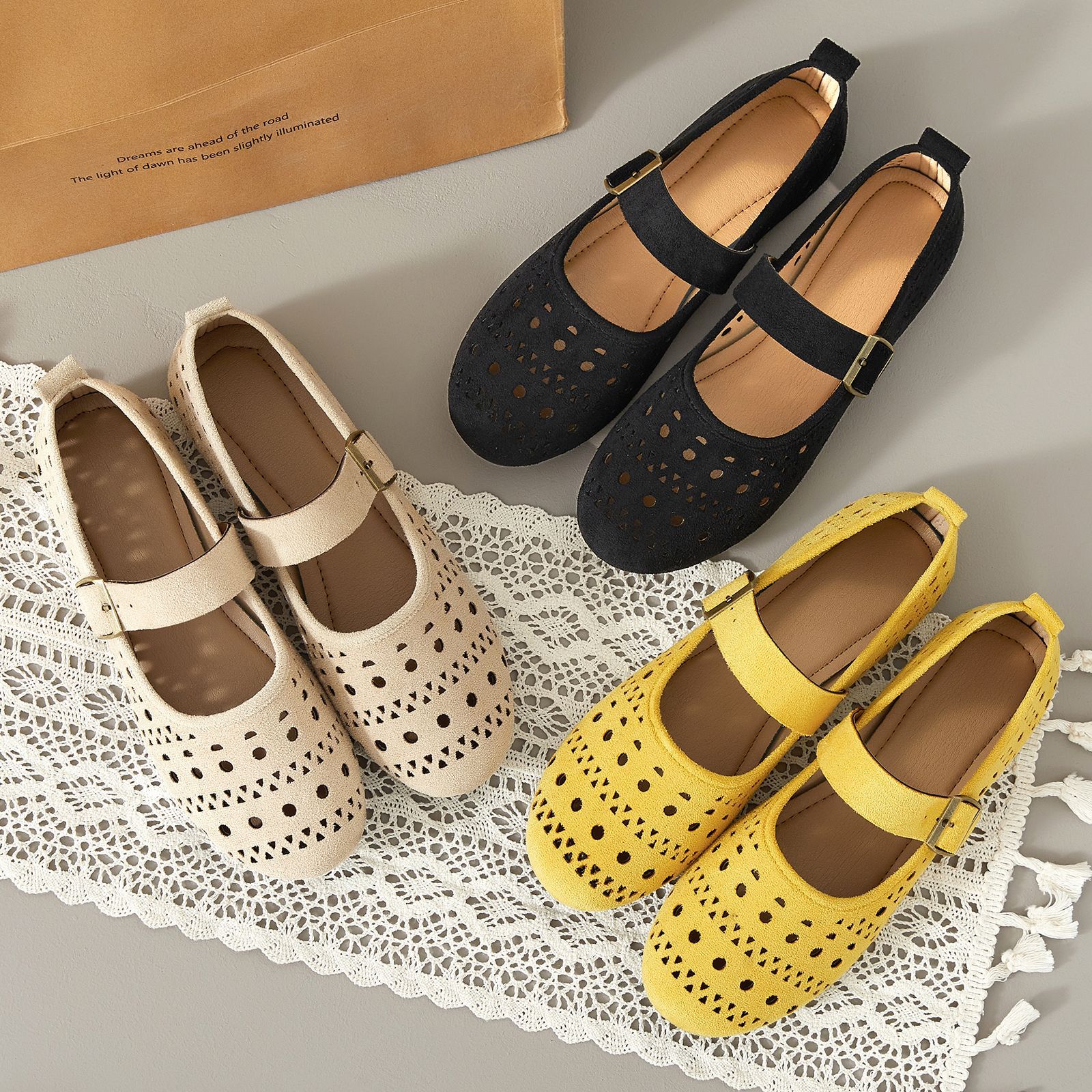Zapatos de mujer zapatos de verano nuevos zapatos huecos zapatos grandes zapatos de estilo ballet zapatos ligeros zapatos de moda transpirables