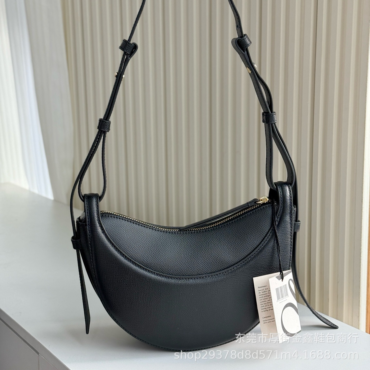 2025 French Luxury Niche Design New PO Trendy Crescent Shoulder Bag Women's Single Shoulder Crossbody Handbag - Thumbnail 3
