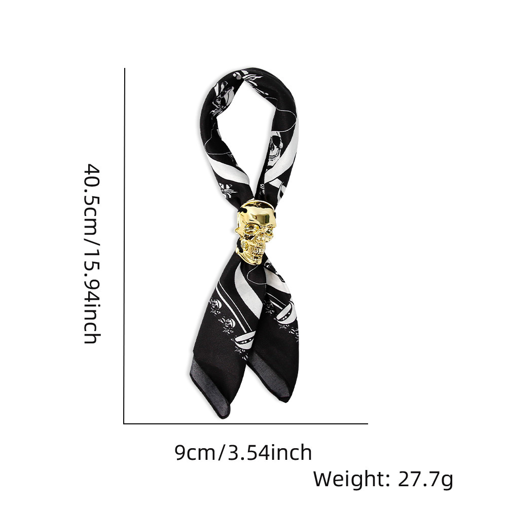 Pañuelo de Halloween de Amazon para niños y adultos, decoración para fiestas temáticas de fantasmas, corbata de poliéster, pajarita con calavera dorada.
