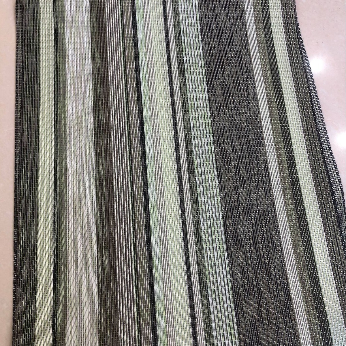 现货供应各种特斯林面料沙滩椅编织网餐垫地板装饰面料