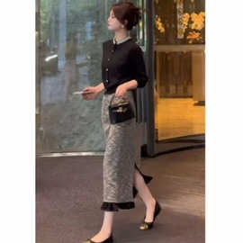 法式小香风套装女装2025新款通勤气质高级感洋气黑色针织衫套装裙