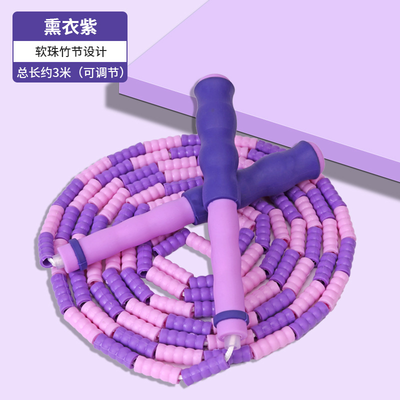 훈제 옷 보라색