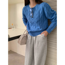 衣天堂 蓝色慵懒风软糯麻花毛衣女 韩系温柔圆领修身短款针织衫