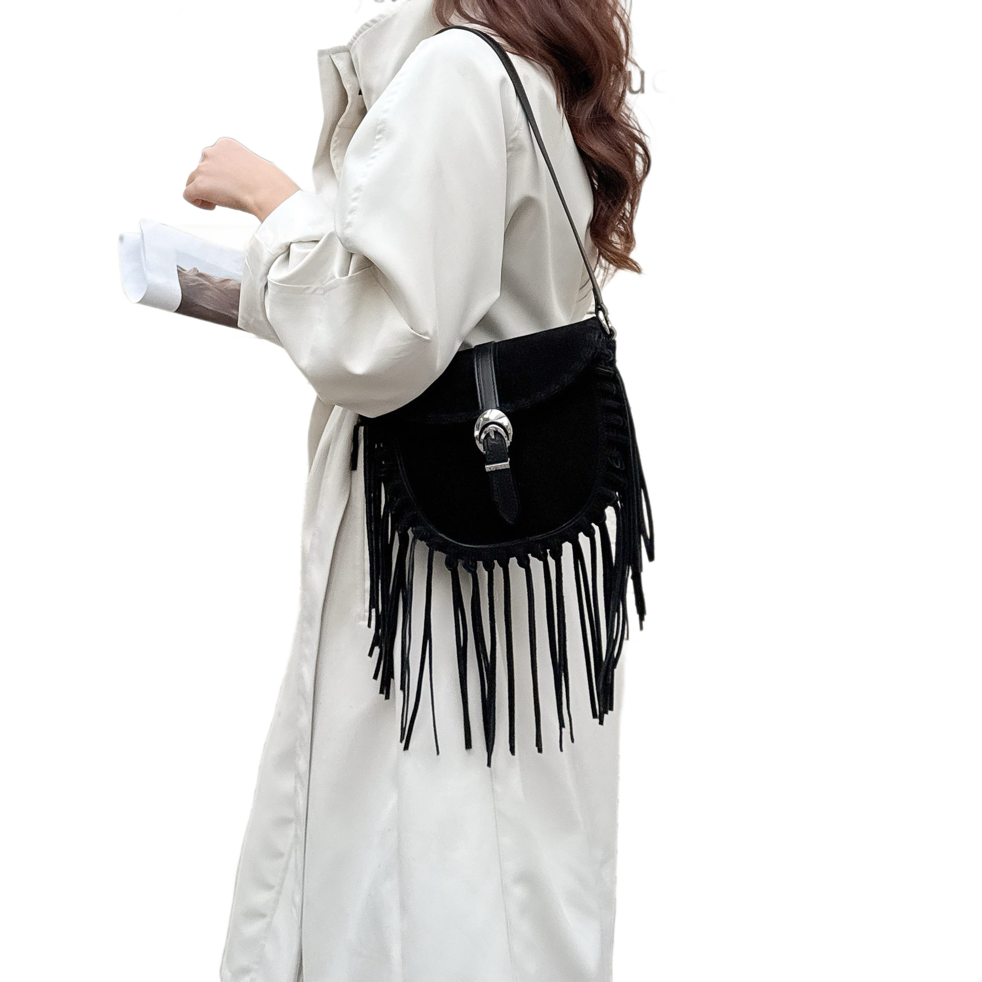 2025 Autumn/Winter New Retro Matte Leather Tassel Crossbody Bag For Women Versatile Slimming Saddle Bag Fashion Commuter Shoulder Bag - Thumbnail 5
