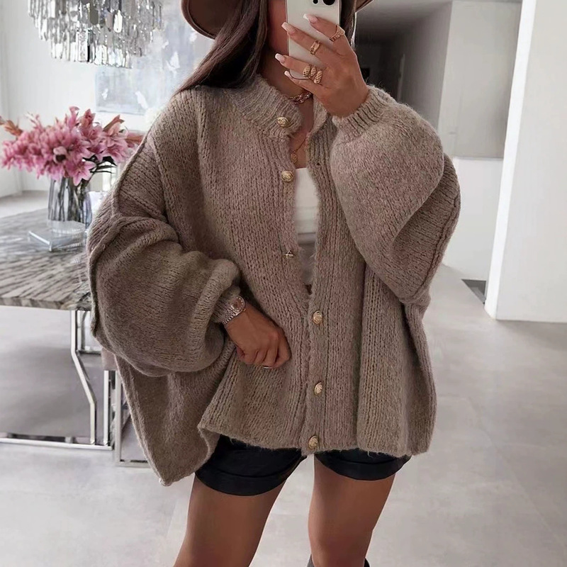 In-Stock Cross-Border Supply of Deep Brown Loose-Fitting Sweaters, Lazy Style Knitwear for Autumn and Winter, High-End Cardigan Outerwear In-Stock Cross-Border Supply of Deep Brown Loose-Fitting Sweaters, Lazy Style Knitwear for Autumn and Winter, High-End Cardigan Outerwear