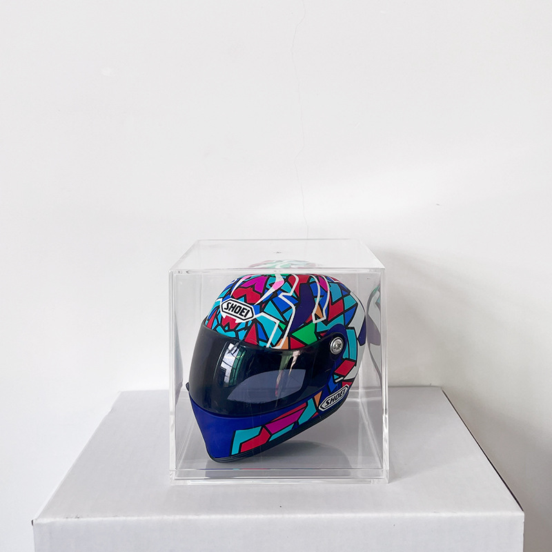 Motocicleta oso casco muñeca tensión oso gato afortunado motocicleta cola caja asiento trasero decoración modelo casco pequeño