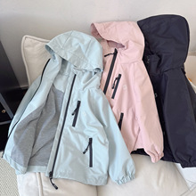 男女童简约防风外套儿童春秋新款户外登山服宝宝夹克衫连帽冲锋衣