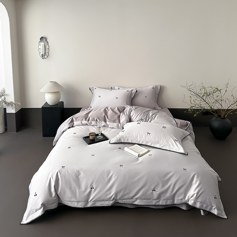 Completo letto francese in raso di cotone con copripiumino_voghion.com