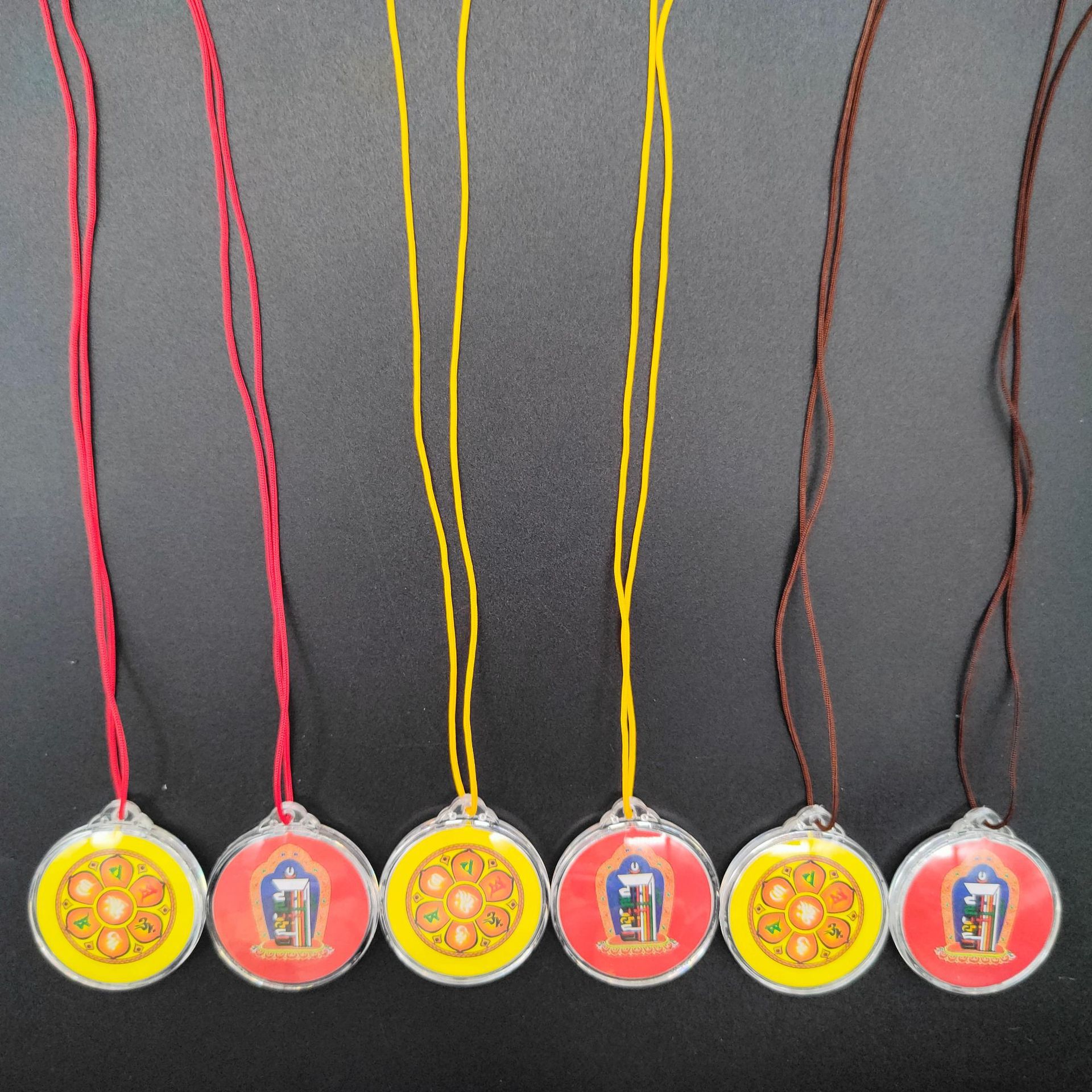 O1CN01BidZrB1kxY3gFDb0h_!!1058