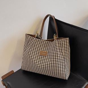 ���e����������Ů��2024�ﶬ�¿�r�г���ͨ�چμ����ذ�ͨ�ڳ�Ʒ