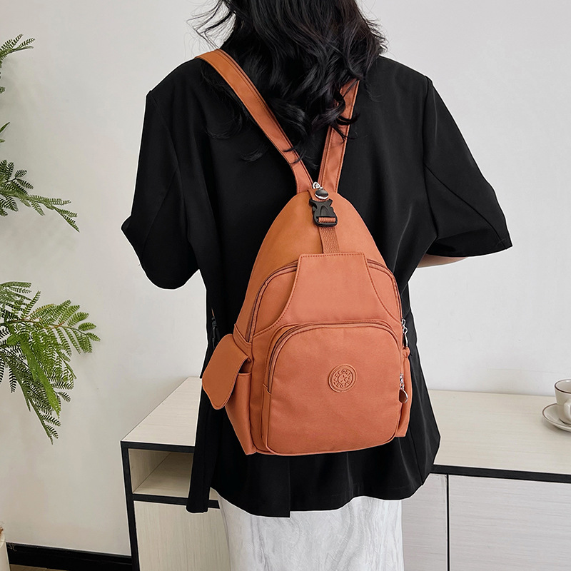 Mochila de Pecho Multifuncional de Nylon Suave para Uso Diario