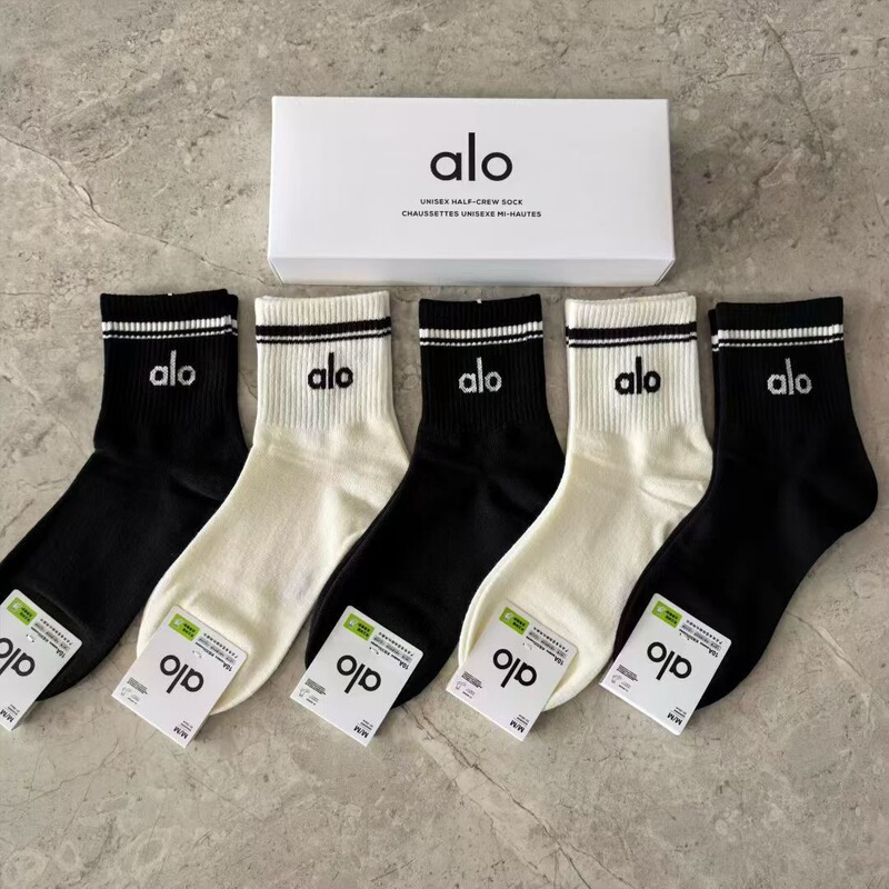 Alo Socks Boxed Alo Men's and Women's Cotton Socks Mid-Calf Sports Running Socks Trendy Socks All-Season Sweat-Absorbent Breathable Socks Alo Socks Boxed Alo Men's and Women's Cotton Socks Mid-Calf Sports Running Socks Trendy Socks All-Season Sweat-Absorbent Breathable Socks