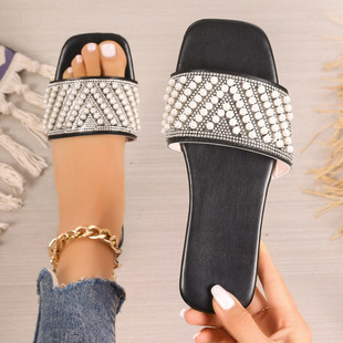 �n�淽�^һ��������ƽ����ЬŮ���ޕr��һ�_�žӼ���ЬŮSlippers