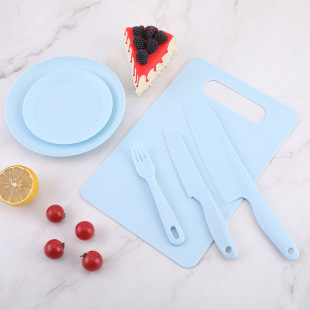 Factory children's cutting board tableware set PP plastic fruit knife and fork cutting board set household dish dish tableware