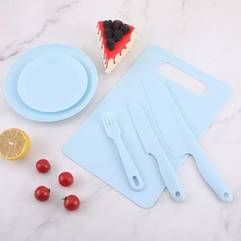 厂家儿童菜板餐具套装 PP塑料水果刀叉菜板套装 家用菜盘碟子餐具