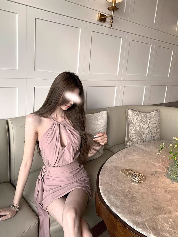 Titi シスター [京都の桜] ドレス サマーピンク バックレス プリーツ チェーン ヒップカバー ホルターネック スカート|undefined