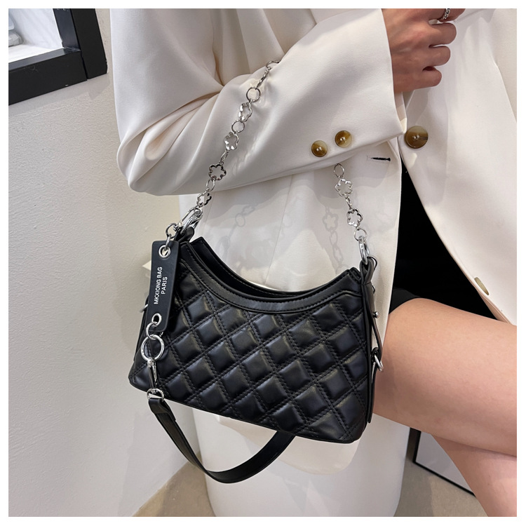 Borsa da donna piccola borsa di design di nicchia Borsa da donna 2023 nuova borsa a tracolla con catena a rombo di fascia alta estiva piccola borsa quadrata esplosiva_voghion.com