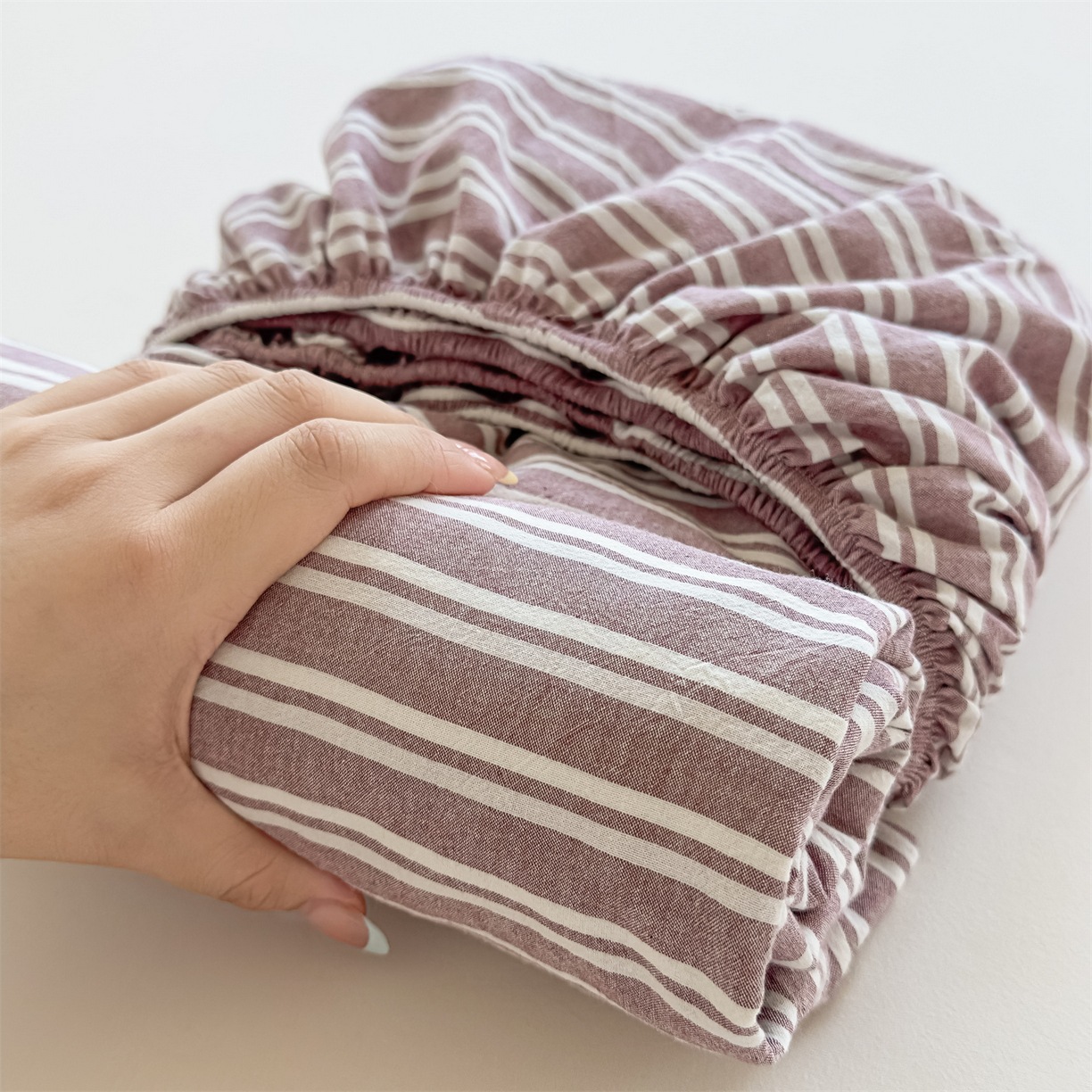 100% de algodón teñido de algodón lavado con agua una sola cama de tres piezas con estera protectora, cubierta de cubierta sucia para estudiantes
