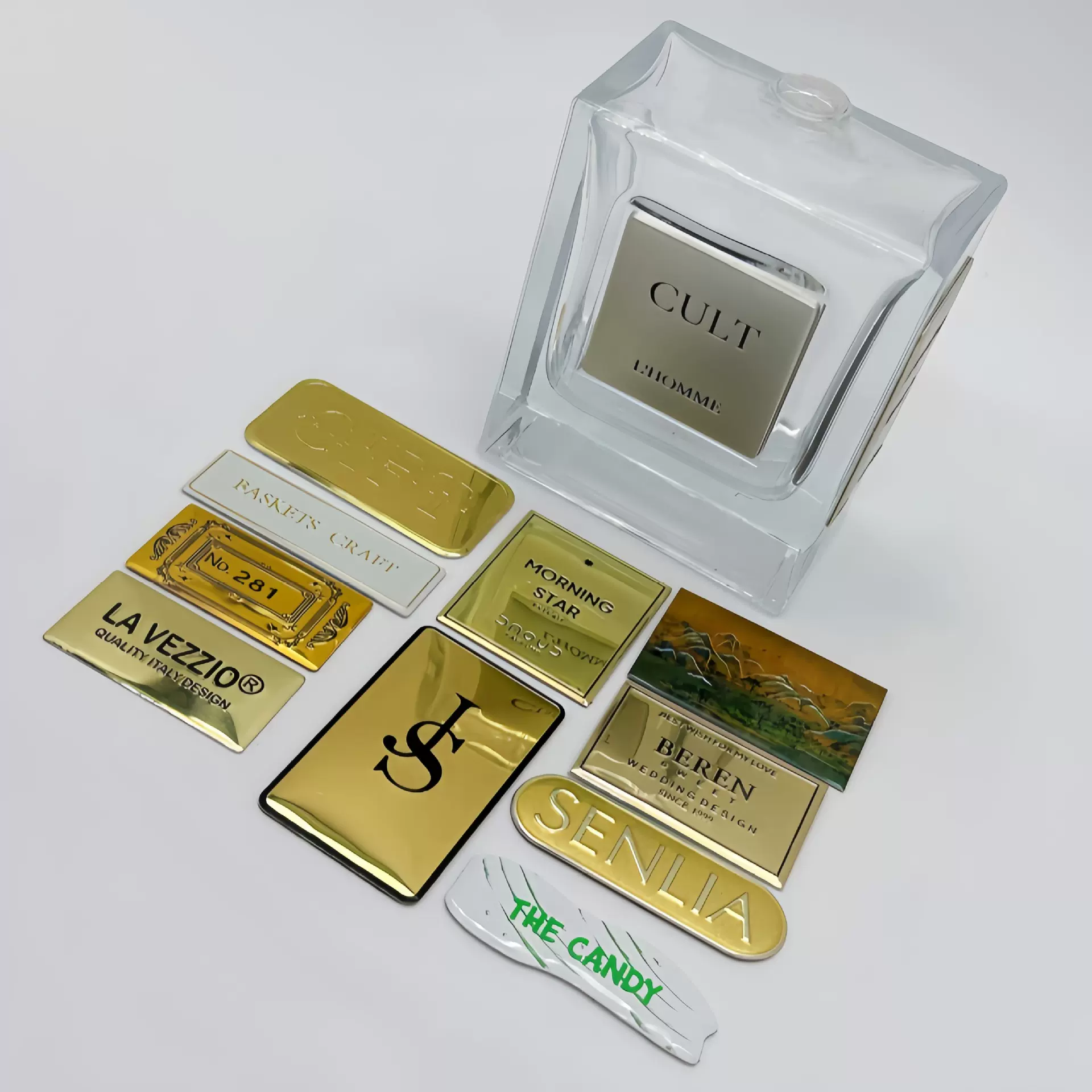 厂家优惠金属标签香薰蜡烛玻璃瓶LOGO金属贴包装贴香水分装瓶标牌