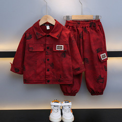 赤ちゃんの秋のスーツの男の子の秋の服2025の新型のかっこいい流行の子供の春秋のごろつきのかっこいい2つのセットは揚げます。