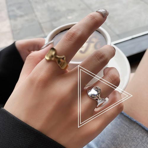 Stylish European and American-style chic trendy new gold ring—creative, versatile, and perfect for influencer bloggers and their fans as a matching accessory.