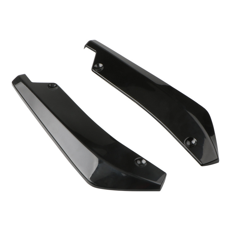 Universal Car Rear Corner Protector, Modified Rear Bumper Corner Anti-Collision Decorative Rear Corner Guard, Rear Lip and Rear Spoiler Modification Parts