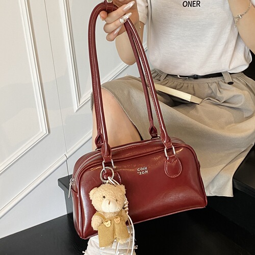 Ladies Single Shoulder Bag 2025 Retro Popular Fashion Boston Bag Versatile Hot Trendy Handbag