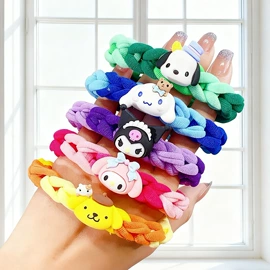 挂饰挂件;发夹;耳坠