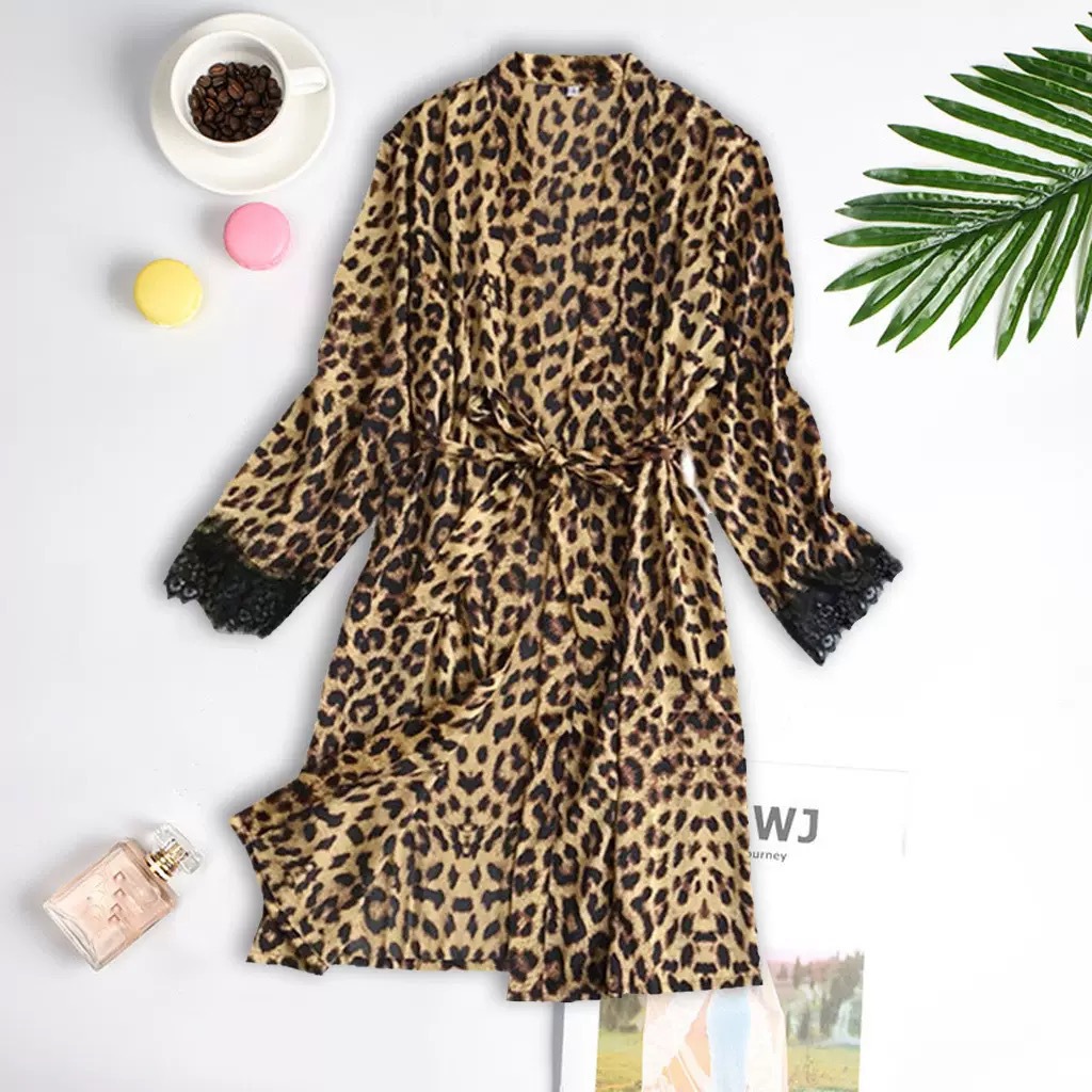 Nueva seda europea y americana negra estampada leopardo ropa de casa pijama set de moda encaje pijama set al por mayor
